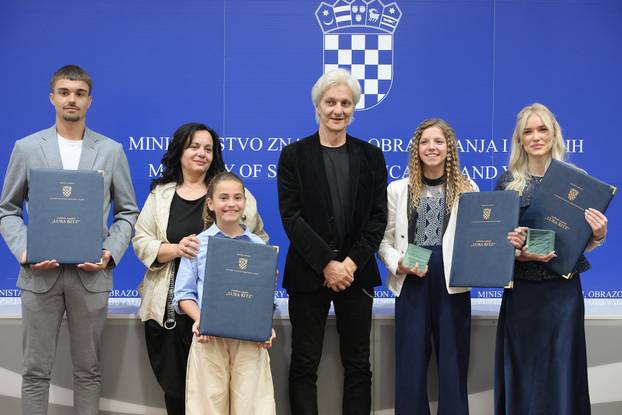 Zagreb; Dodjela Godi&scaron;nje nagrade &bdquo;Luka Ritz&ldquo; za promicanje tolerancije i &scaron;kole bez nasilja.