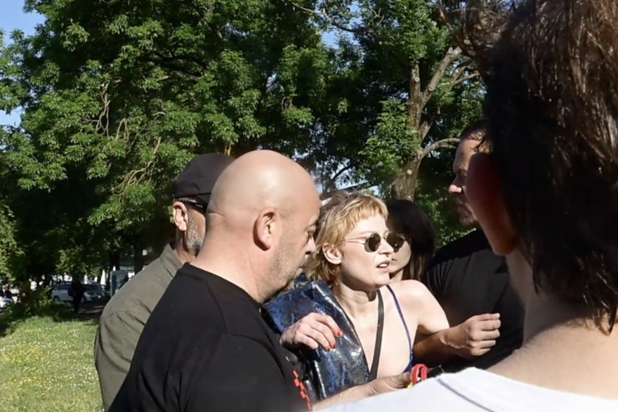 Privedena jedna aktivistica na Trnjanskim kresovima
