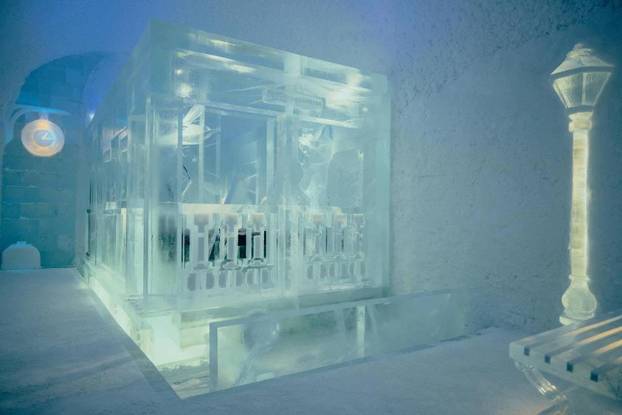 FOTO Hotel koji se svake godine otopi: IceHotel izgleda kao umjetnička galerija od leda