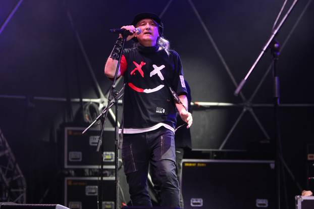 Karlovac: Koncert Plavog orkestra na Danima piva