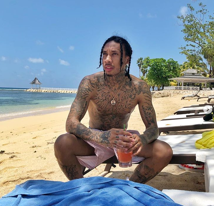 'Uništila' se operacijama, a tek su joj 22: Kylie Jenner ima više novca od svih ukućana zajedno