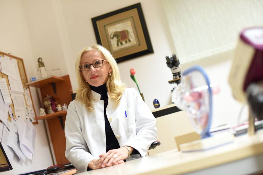 'Hrvati radije šute i pate nego rješavaju probleme u krevetu'