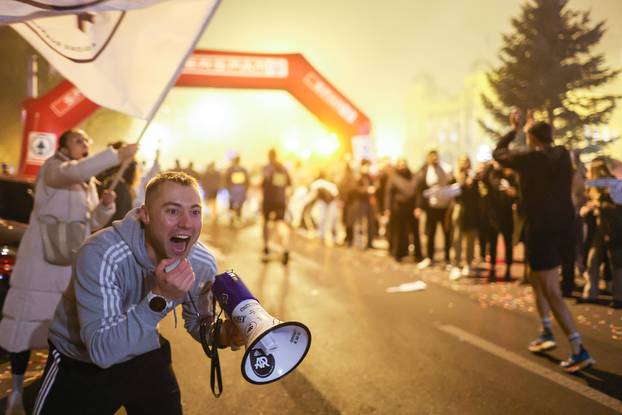 Održan 14. Zagreba?ki no?ni cener na kojem je sudjelovalo oko 3000 trka?a