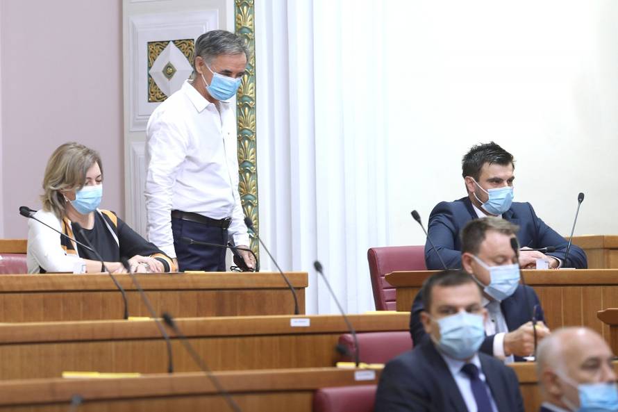 Zagreb: Počela je 3. sjednica Hrvatskoga sabora