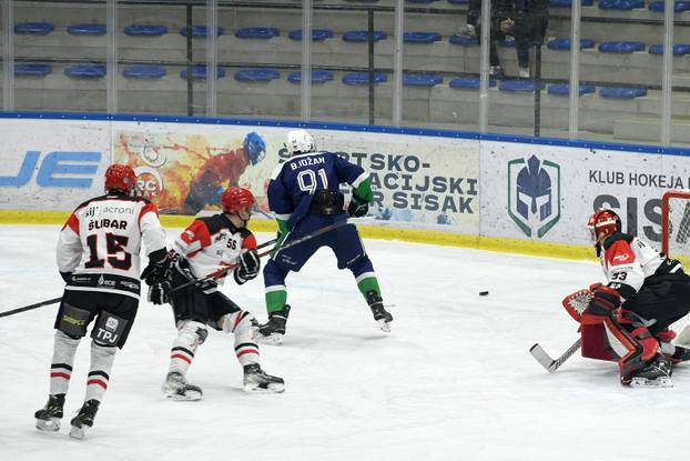 Sisak: Susret hokejaša Siska i Jesenica u Alpskoj hokejaškoj ligi