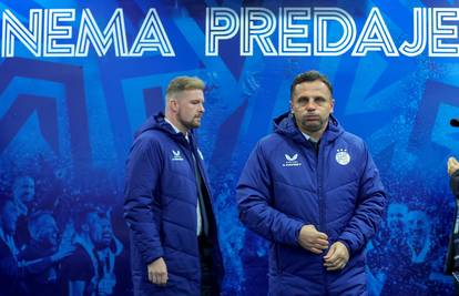 'Theophile je dovoljno iskusan, bit će prilika za Mikića. A mene mogu vrijeđati, ali igrače ne!'