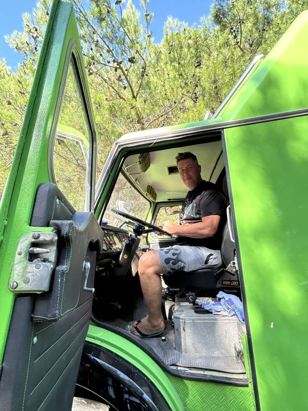 FOTO Ovo je Shrek, atrakcija s Krka: 'Hrvat mi za njega nudio kuću, a Nizozemac 170.000 €...'