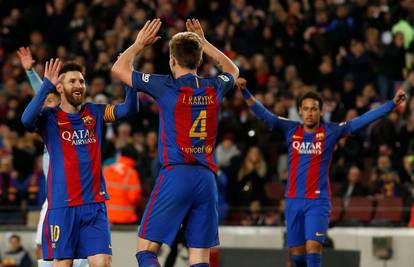 Iscurile plaće u Barci: Znate li koliko zarade Messi i Rakitić?