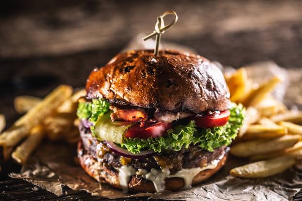 Pripazite! Evo što se sve dogodi tijelu kada jedete fast food