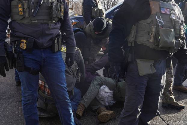 Aftermath of the fatal shooting of Renee Nicole Good, in Minneapolis