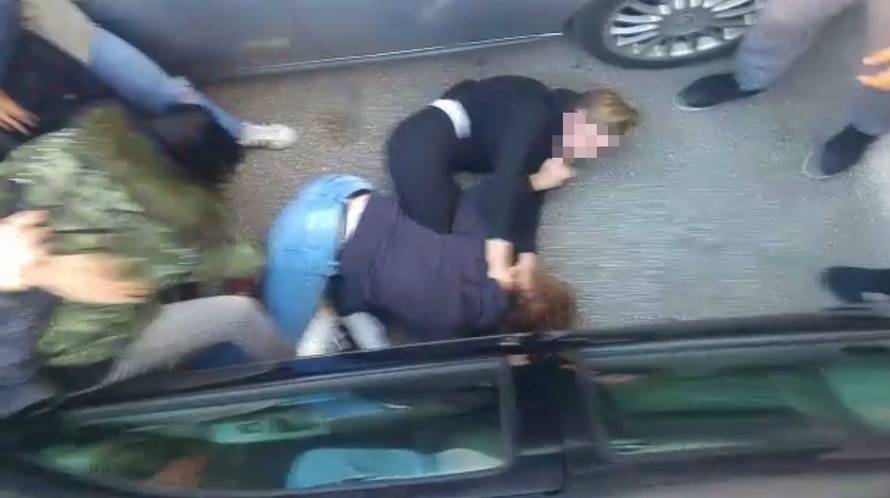 Tučnjava maloljetnica  u Splitu: Jednoj  ukor, a za drugu - ništa