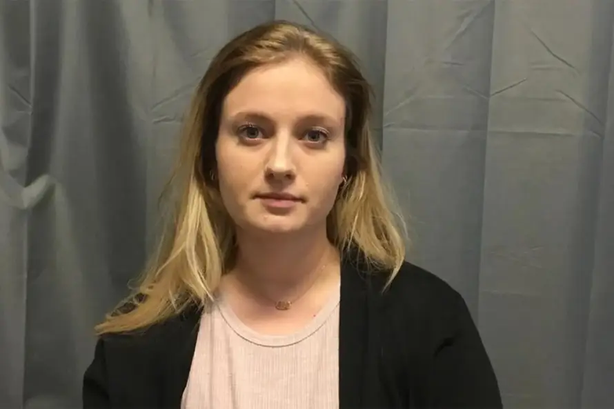 U dva dana uhićeno 6 učiteljica: Jedna se seksala s dva učenika, drugu snimile nadzorne kamere