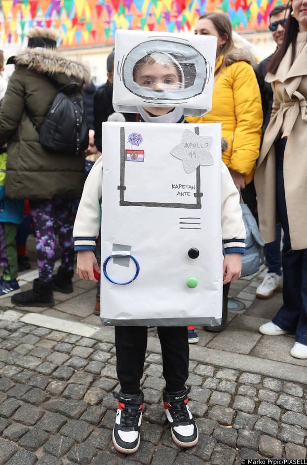 Na Samoborskom fašniku održan je dječji fašnik i povorka dječjih vrtića grada Samobora
