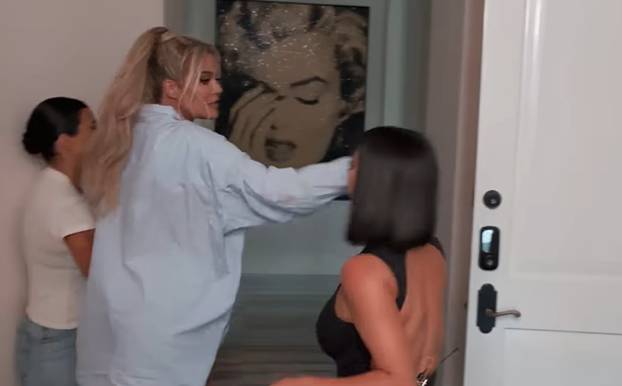 FOTO 19 godina drama, prevara, razvoda i suza: Kardashianke  su pred kamerama pokazale sve