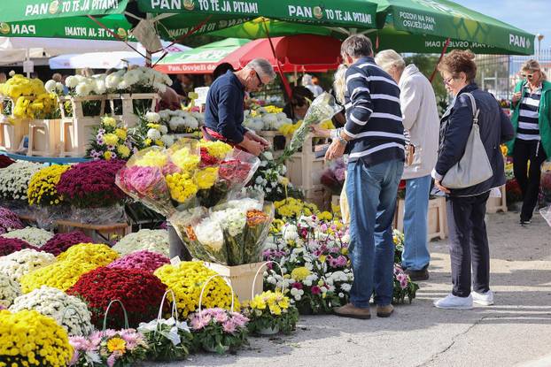 Split: Blagdan Svih svetih i Dušni dan na Lovrincu