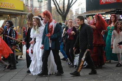 FOTO U centru Beograda zombie apokalipsa: Evo o čemu se radi