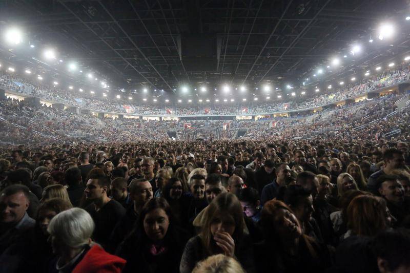 Nezaboravni koncert: Balašević oduševio u zagrebačkoj Areni