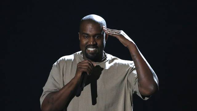 Kanye je prekinuo koncert pa držao govor o Donaldu Trumpu