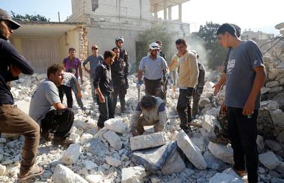 Deset civila ubijeno u zračnim napadima na bolnicu u Siriji
