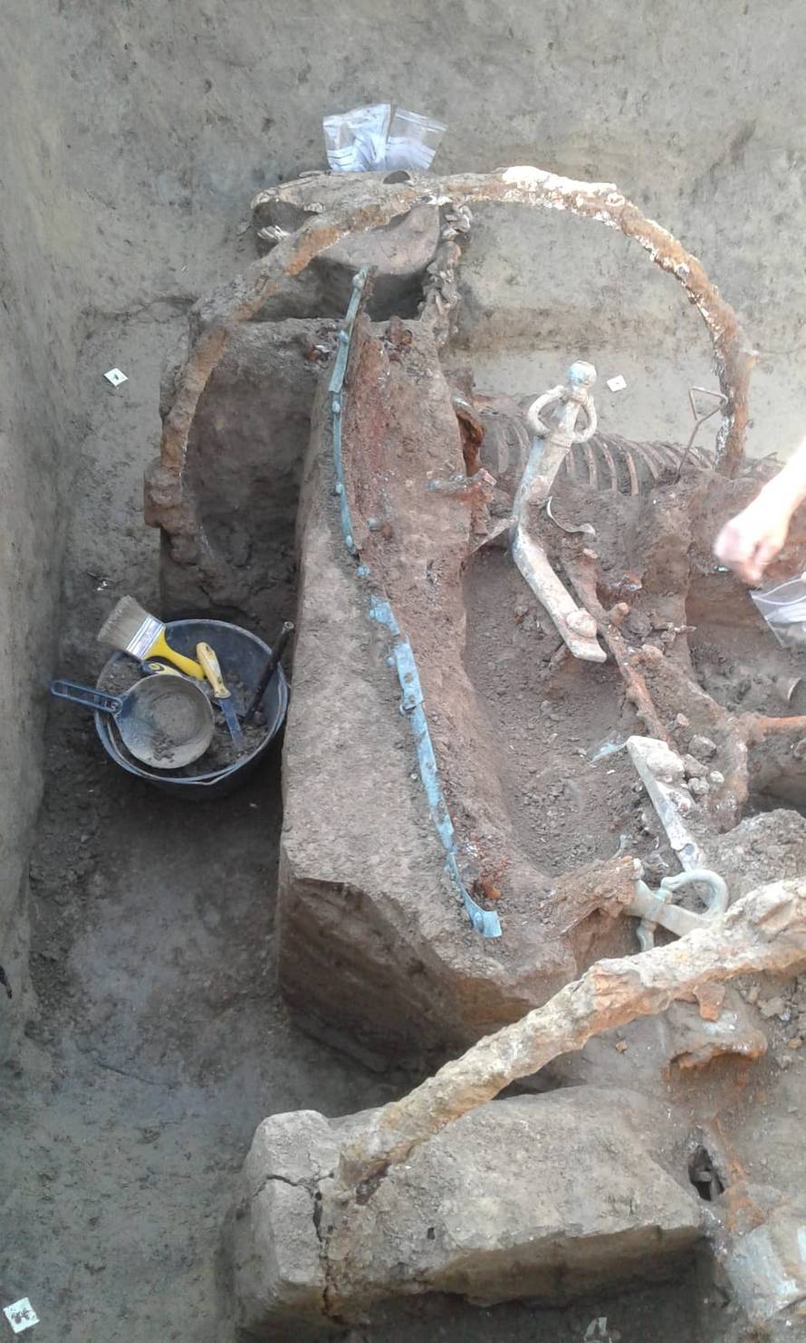 Veliko otkriće kod Vinkovaca: Pronašli rimska kola s konjima!