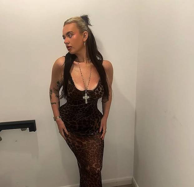 FOTO Skinula je gotovo 90 kila i pokazala svoje vruće tijelo: 'Izgledaš kao prava boginja'