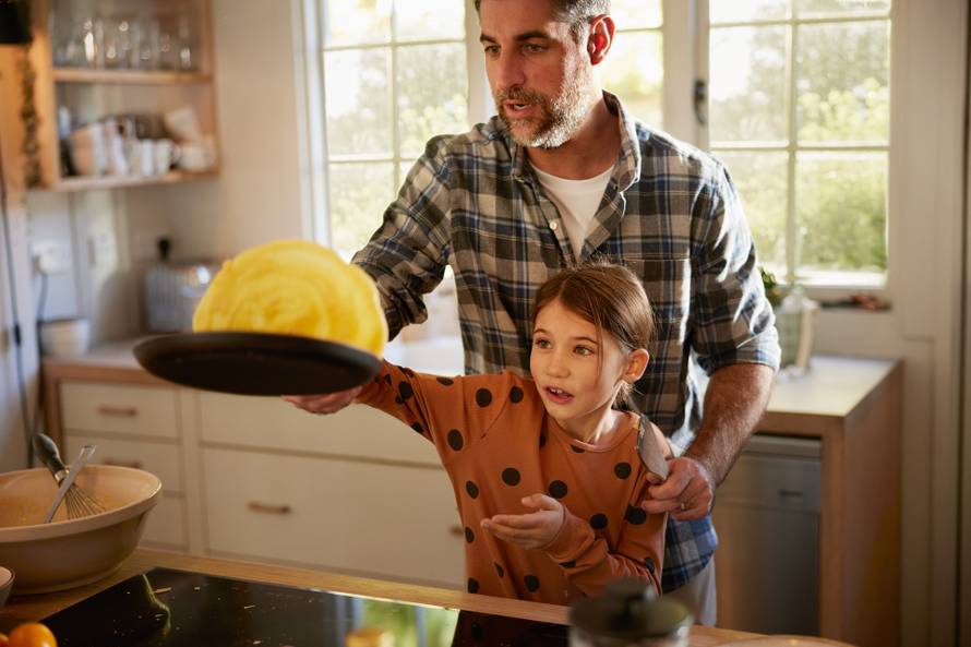 Merkur Superheroj - Jer i superjunaci moraju u školu