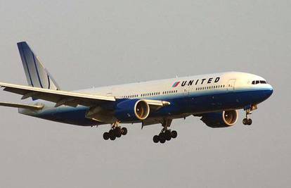 Tuži avionsku kompaniju tvrdeći da se napio u zraku
