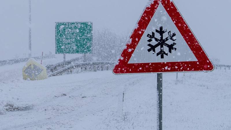 U izlijetanju vlaka kod Kloštra Podravskog ozlijeđene dvije putnice, pruga i dalje zatvorena