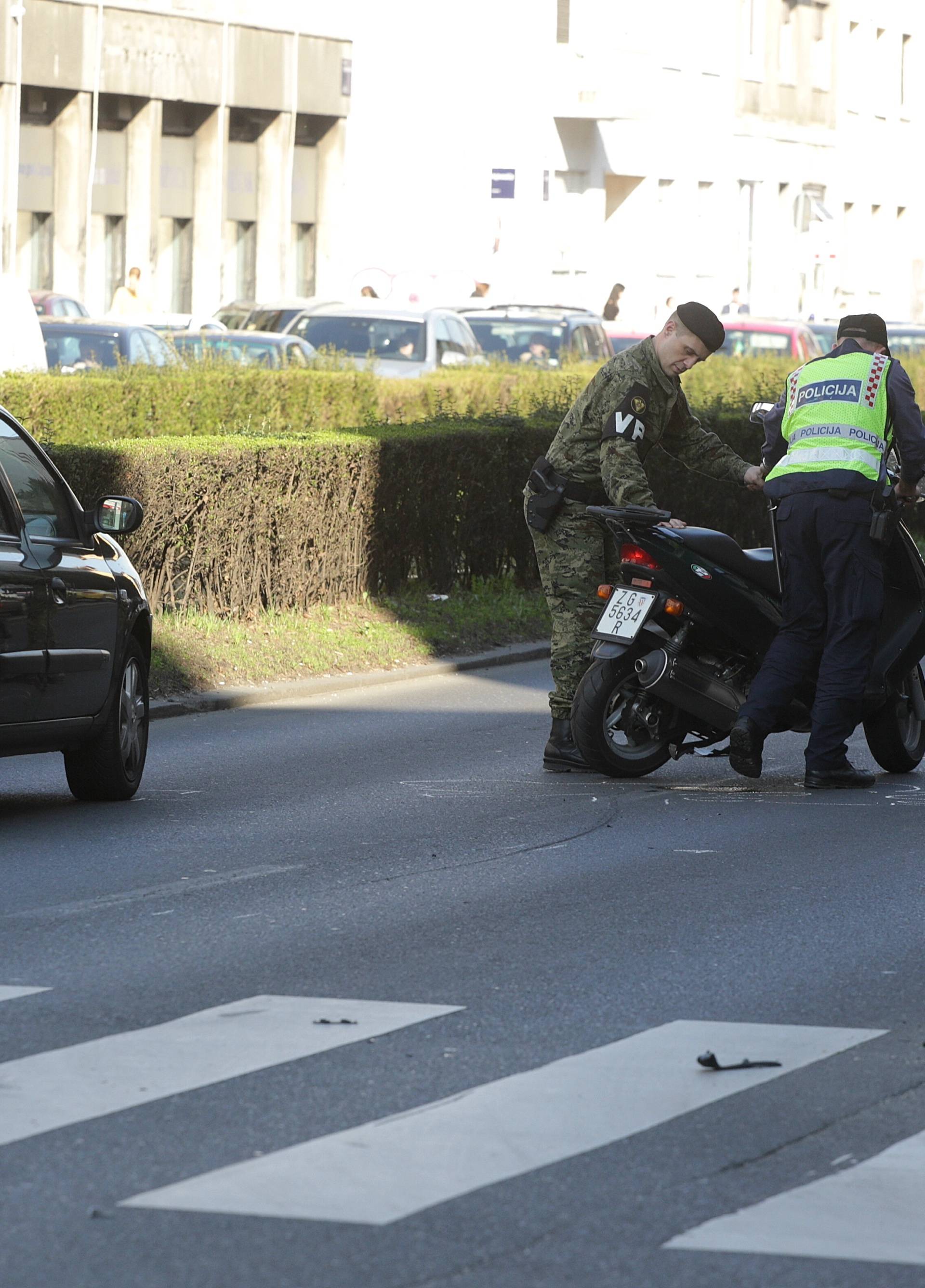 Sudarili su se auto i skuter u Zagrebu, jedan čovjek ozlijeđen