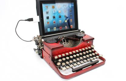 Prastare pisaće strojeve su pretvorili u tipkovnice za iPad