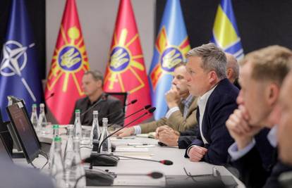 Tajnik kopnenih snaga SAD-a Driscoll sastao se s ruskom delegacijom u Abu Dabiju