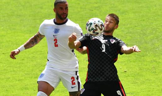 Engleski tenkovi Mings i Phillips namučili naše, Krama nevidljiv