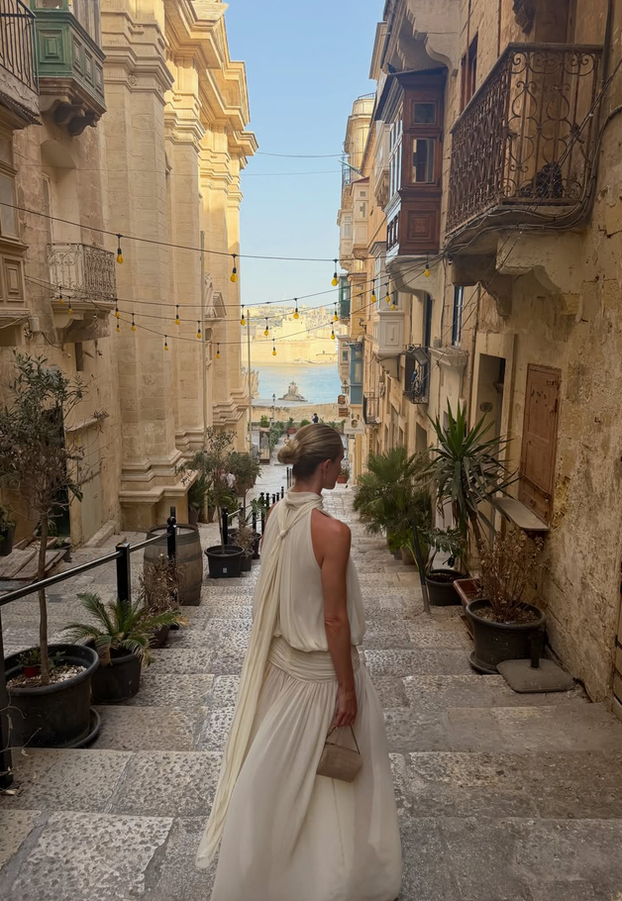 FOTO Wow, kakvo tijelo! Rosie Huntington-Whiteley pokazala trbušnjake i utegnutu guzu