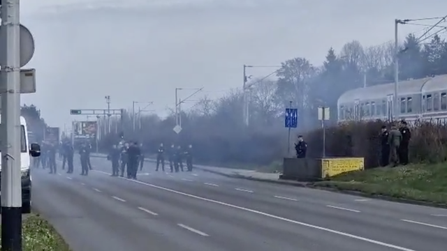 VIDEO Riječki navijači su stigli u Zagreb. Pogledajte ludnicu i gromoglasnu pjesmu iz vlaka