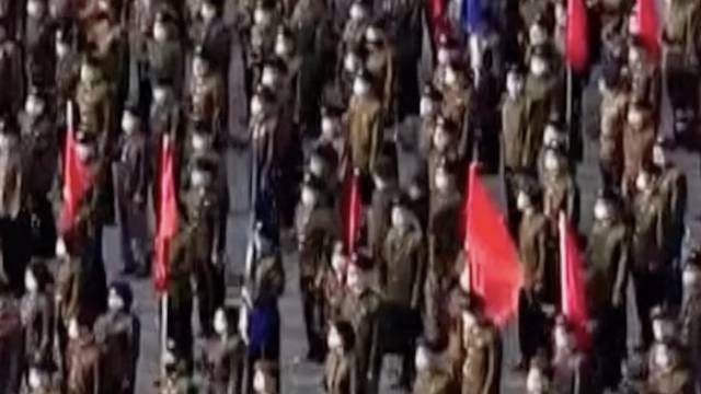 Sjeverna Koreja tvrdi da se oko 1,4 milijuna građana prijavilo u vojsku za borbu protiv SAD-a