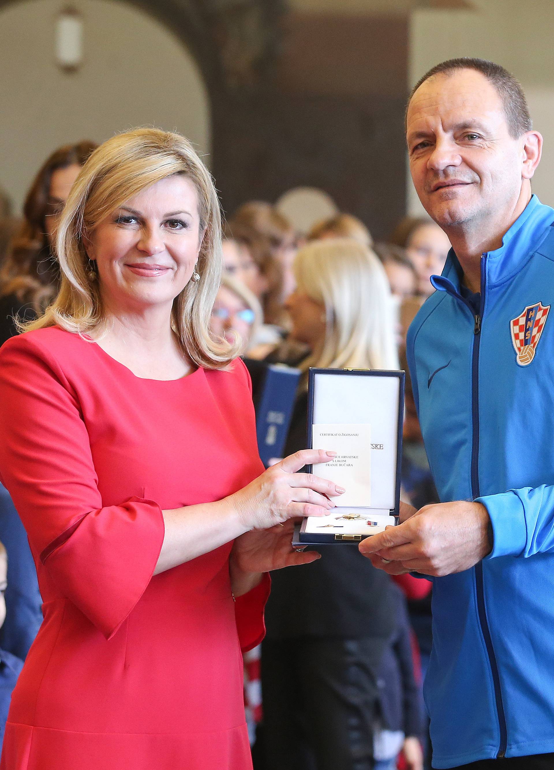 Kolinda je odlikovala Vatrene: Svijet je vidio tko su Hrvati...