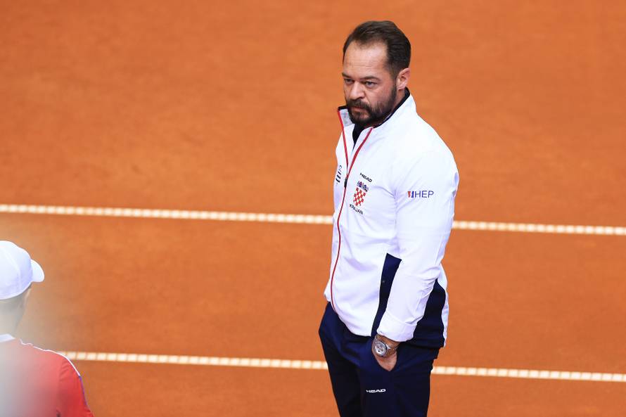 Borna Ćorić okrenuo Pospisila, Hrvatska je osvojila prvi bod...