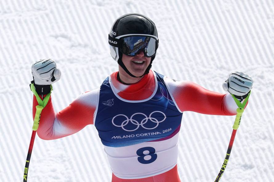 Alpine Skiing - Men's Downhill