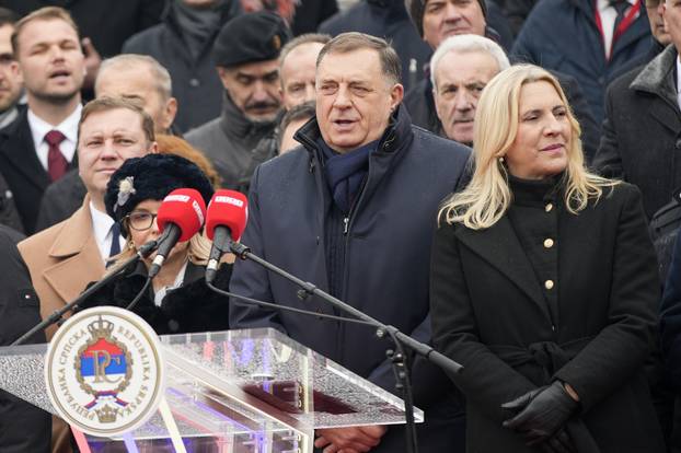 Banja Luka: Svečani defile povodom Dana Republike Srpske