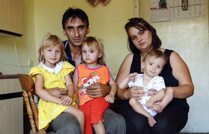 Uspjeli su se spasiti: Obitelji s bolesnim sinom izgorio je dom