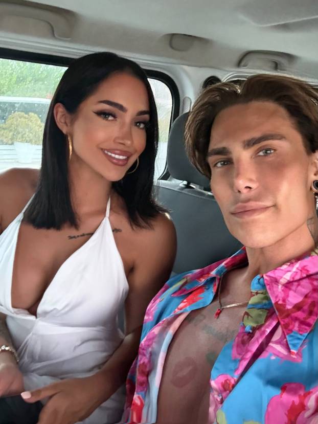 FOTO Ciganović, Laura i Barbara gledali 18+ show na Mikonosu