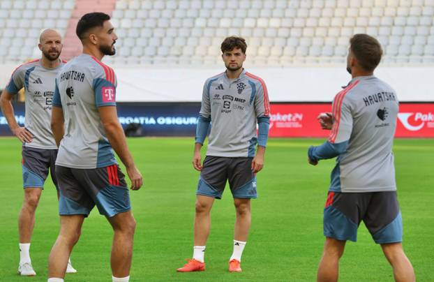 Split: Trening hrvatske nogometne reprezentacije uoči sutrašnje utakmice protiv Španjolske