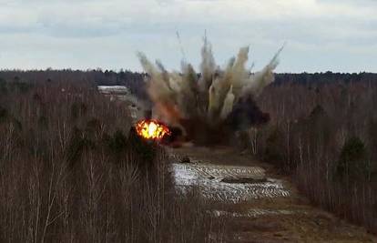 Ruske granate padale na krajnji zapad Ukrajine: U potpunosti su uništili  jedan naš vojni centar...
