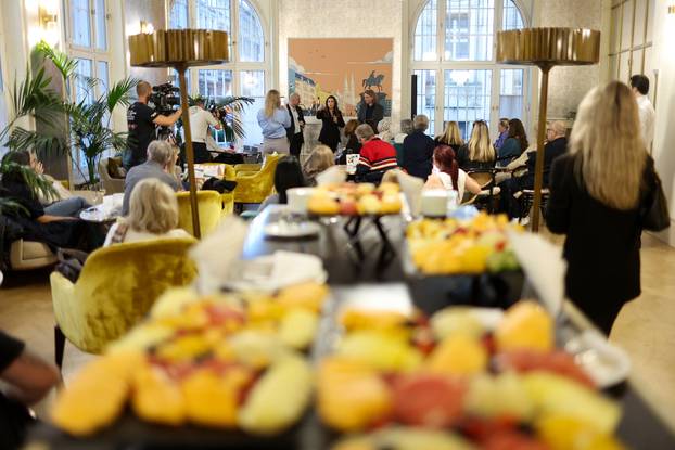 Zagreb: Promocija kuharice "Slatki život" autorice Sanje Vejnović