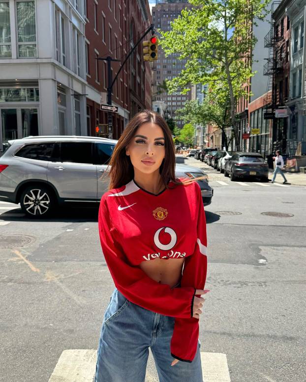 FOTO Zavela i Tottija i Mbappea. Sad mami poglede na terenima