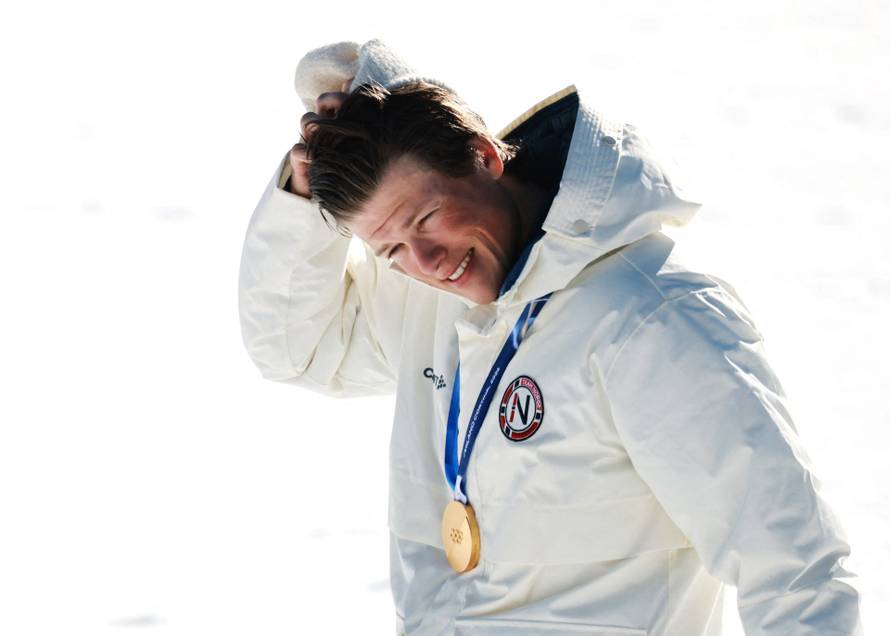 Cross-Country Skiing - Men's 10km Interval Start Free Victory Ceremony