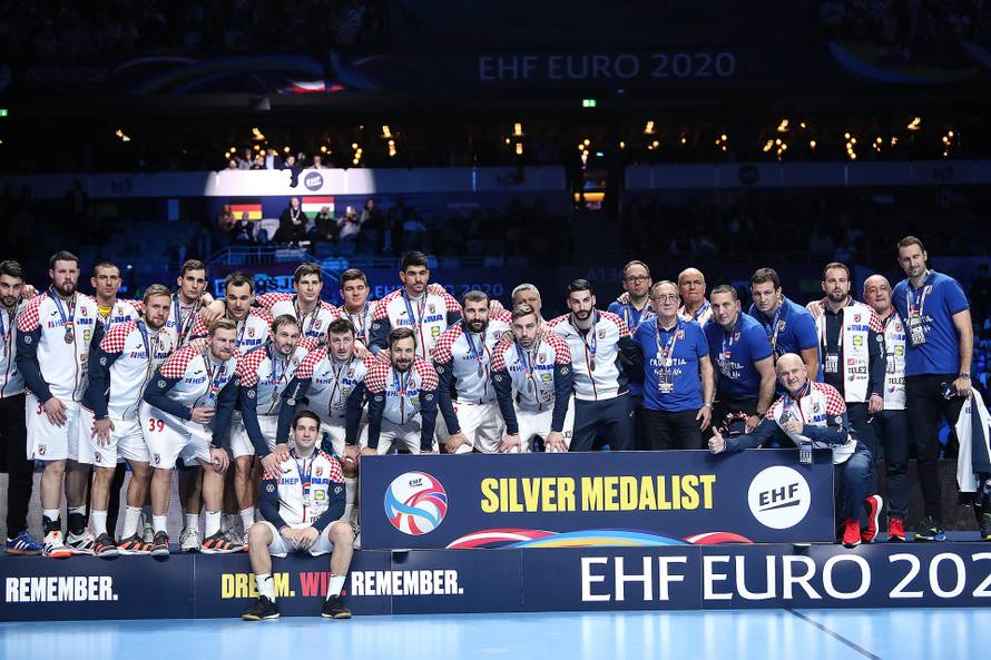 Stockholm: Rukometaši Hrvatske nakon borbe u finalu okrunjeni srebrnim medaljama