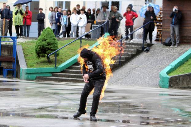 U Karlovcu otvoren festival kaskaderstva