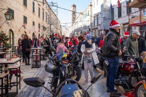 Dubrovnik: Moto Mrazevi stigli na Stradun