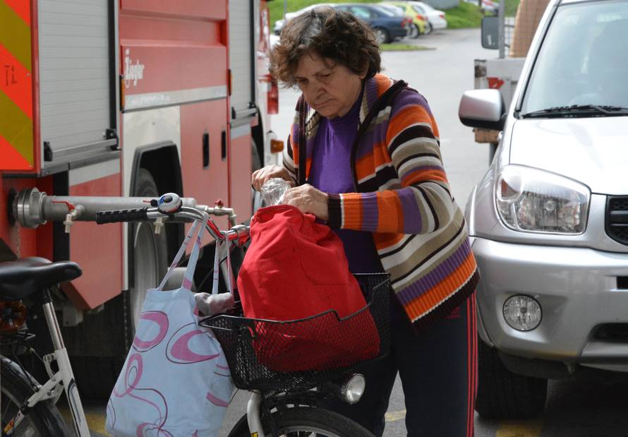 'Nafta nam je i ranije uništila polja, na njima ništa ne raste'